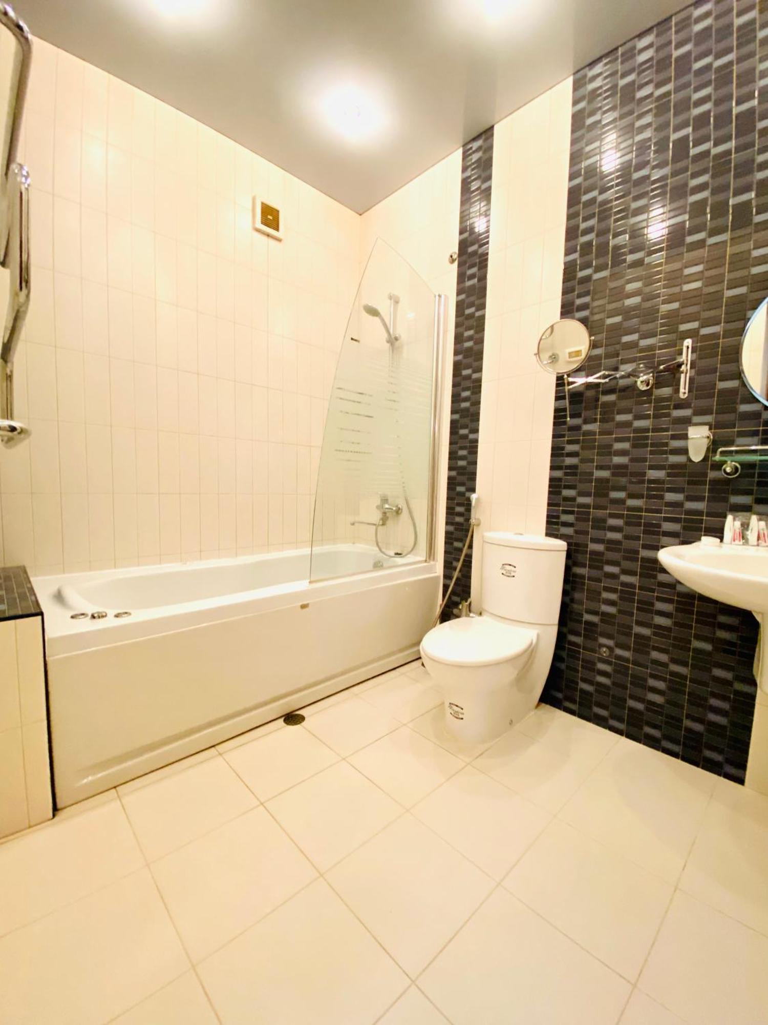 Four Seasons Apartment By Baku Housing エクステリア 写真